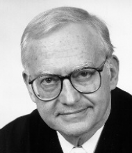 Stephen M Schwebel